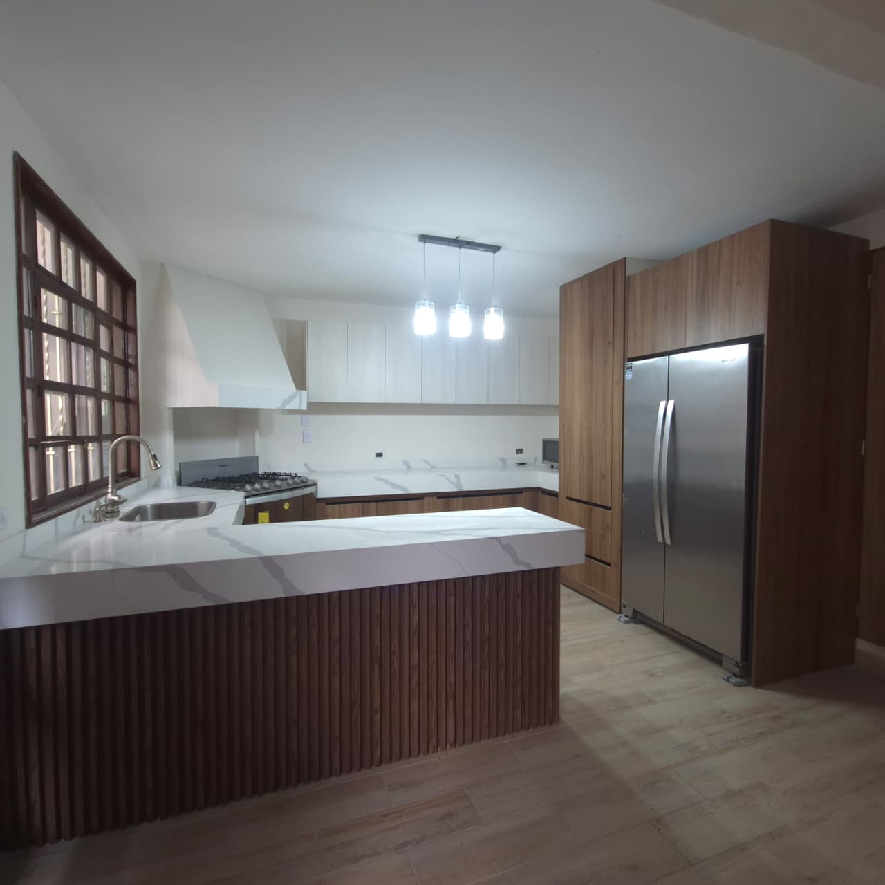 Cocina Lambrin vista lateral